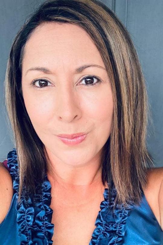 Marie Downing Headshot