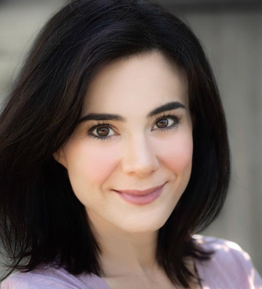 Laura Odeh Headshot